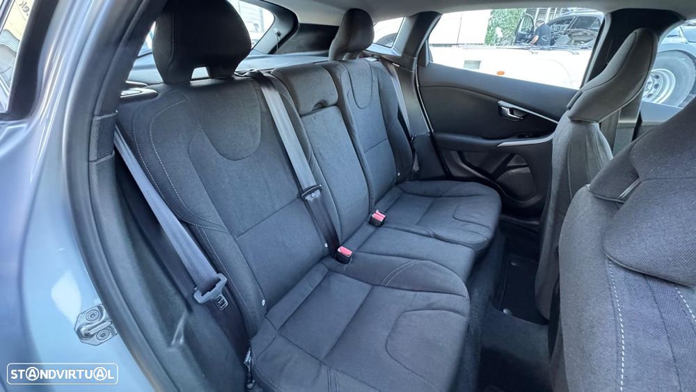 Volvo V40 2.0 D2 Kinetic Eco - 16