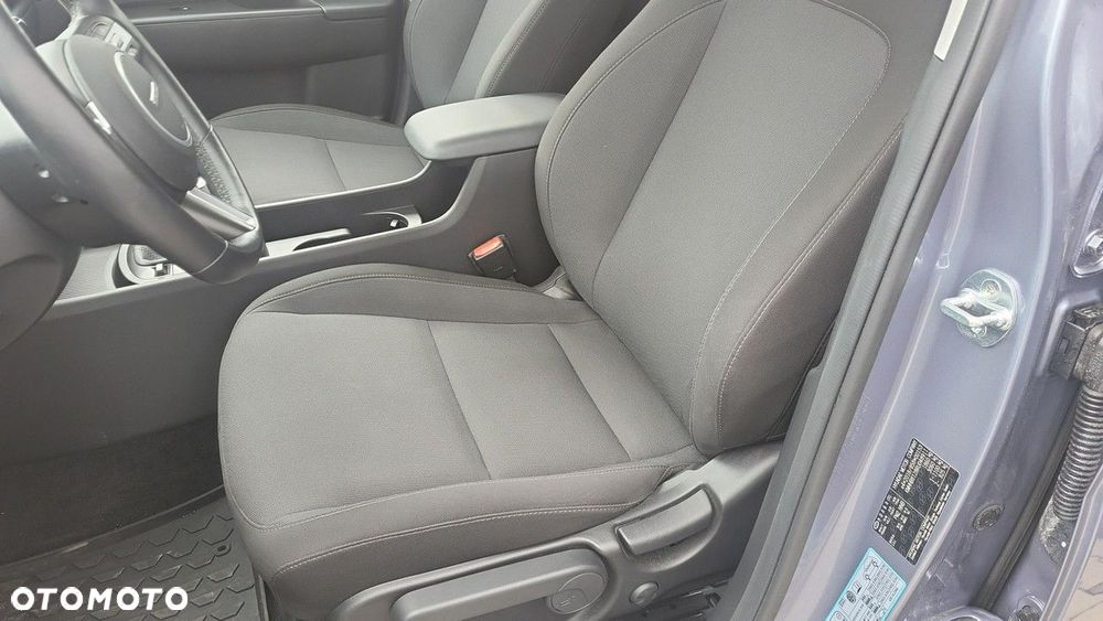 Hyundai Kona - 12