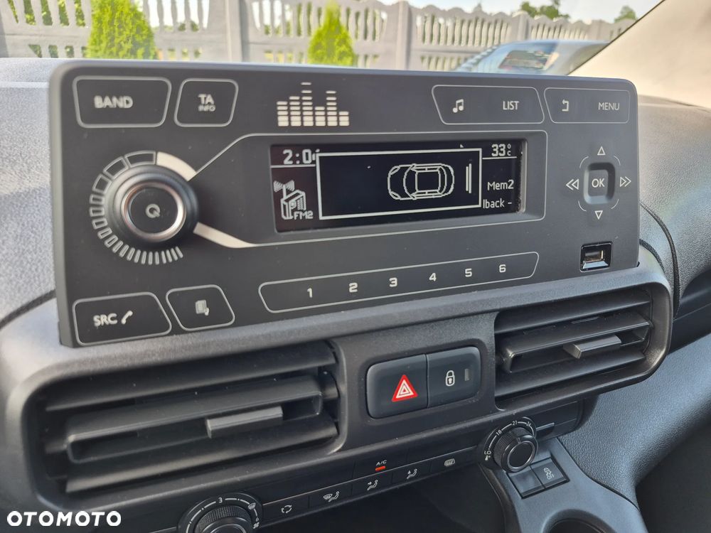 Peugeot Partner - 11
