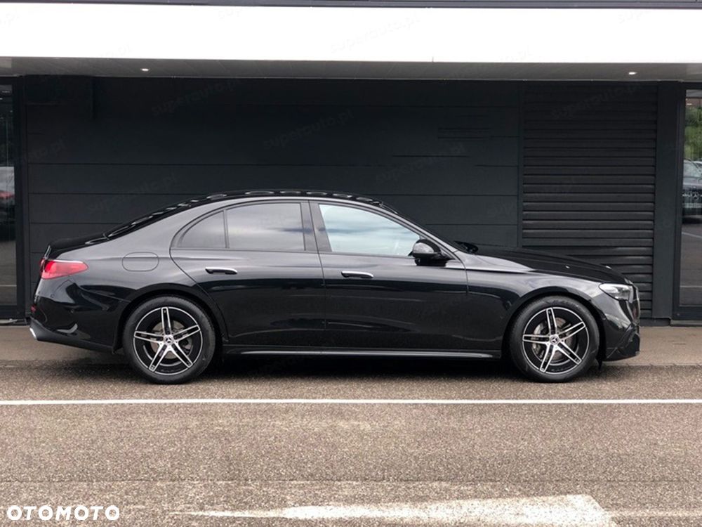 Mercedes-Benz Klasa E 220 d mHEV 4-Matic AMG 9G-Tronic - 7
