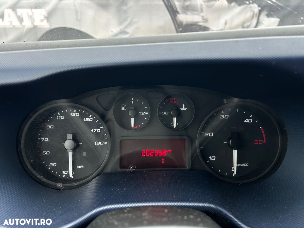 Iveco Daily 3.0 D 35C18 AXA DUBLA SPATE - 21