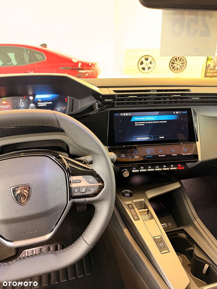 Peugeot 408 - 29