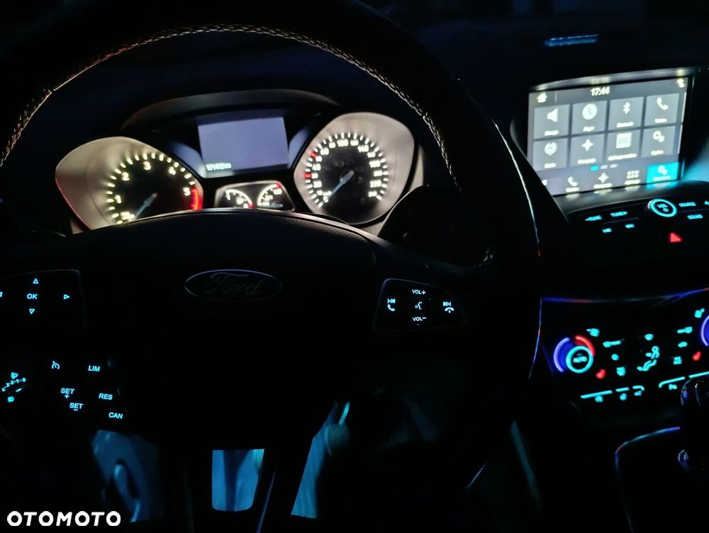 Ford Kuga 1.5 TDCi 2x4 Trend - 13