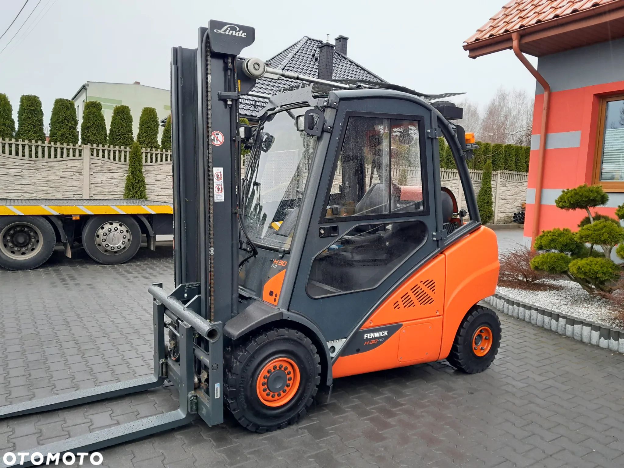 Linde H30T-02 - 1