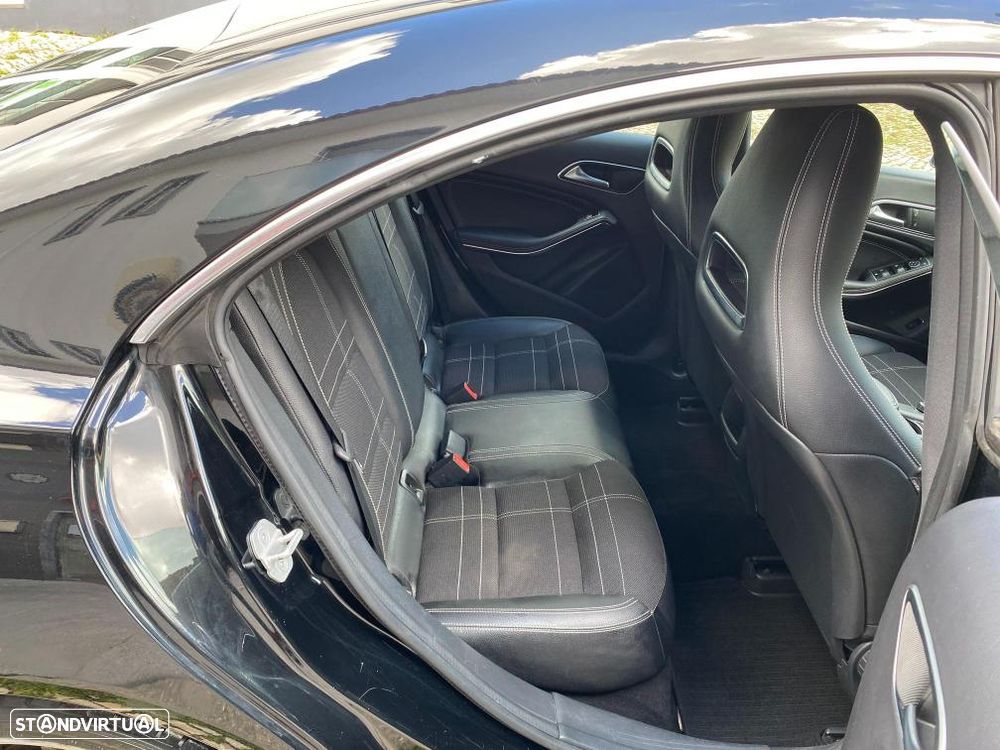 Mercedes-Benz CLA 180 (CDI) d 7G-DCT Urban - 28
