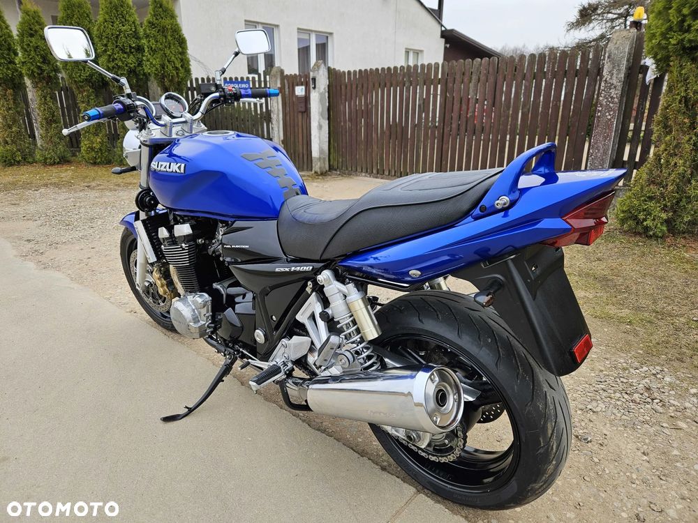 Suzuki GSX - 5