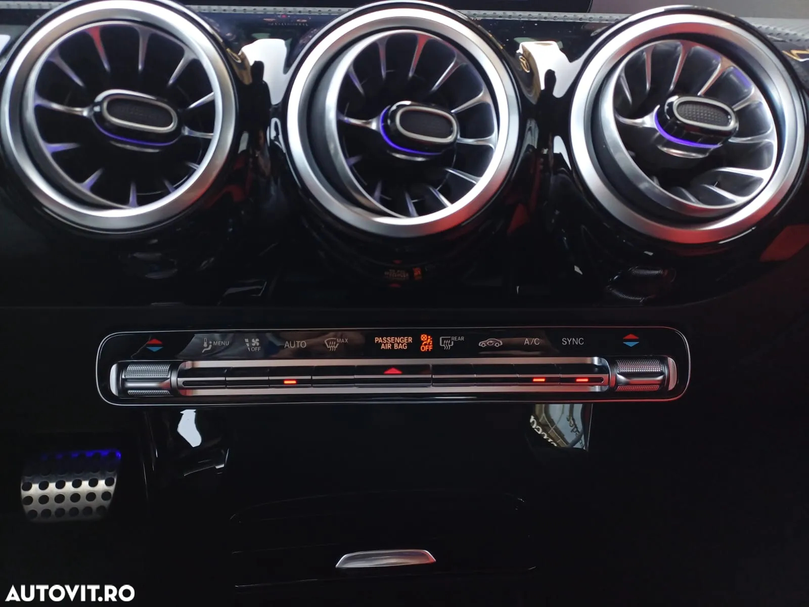 Mercedes-Benz CLA 250 MHEV 4MATIC Coupe - 18