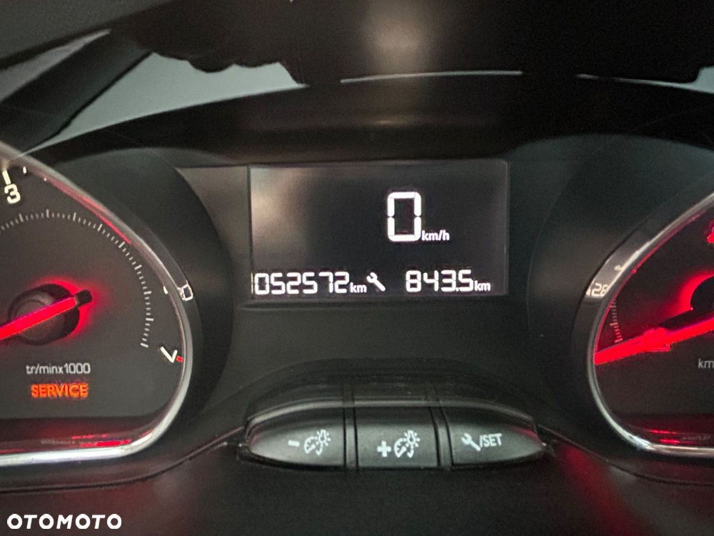 Peugeot 208 1.2 PureTech Active - 6