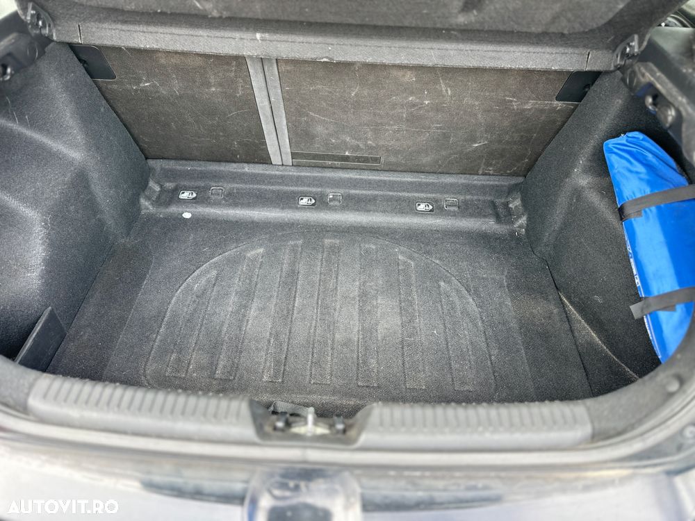Hyundai i30 1.6 CRDI TPMS Highway Heat+ - 16