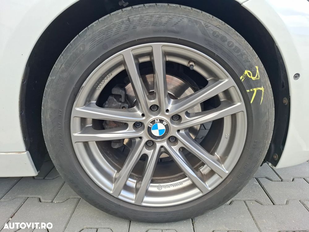 BMW Seria 3 320d Aut. Efficient Dynamics Edition Blue Perf. Sport Line - 18