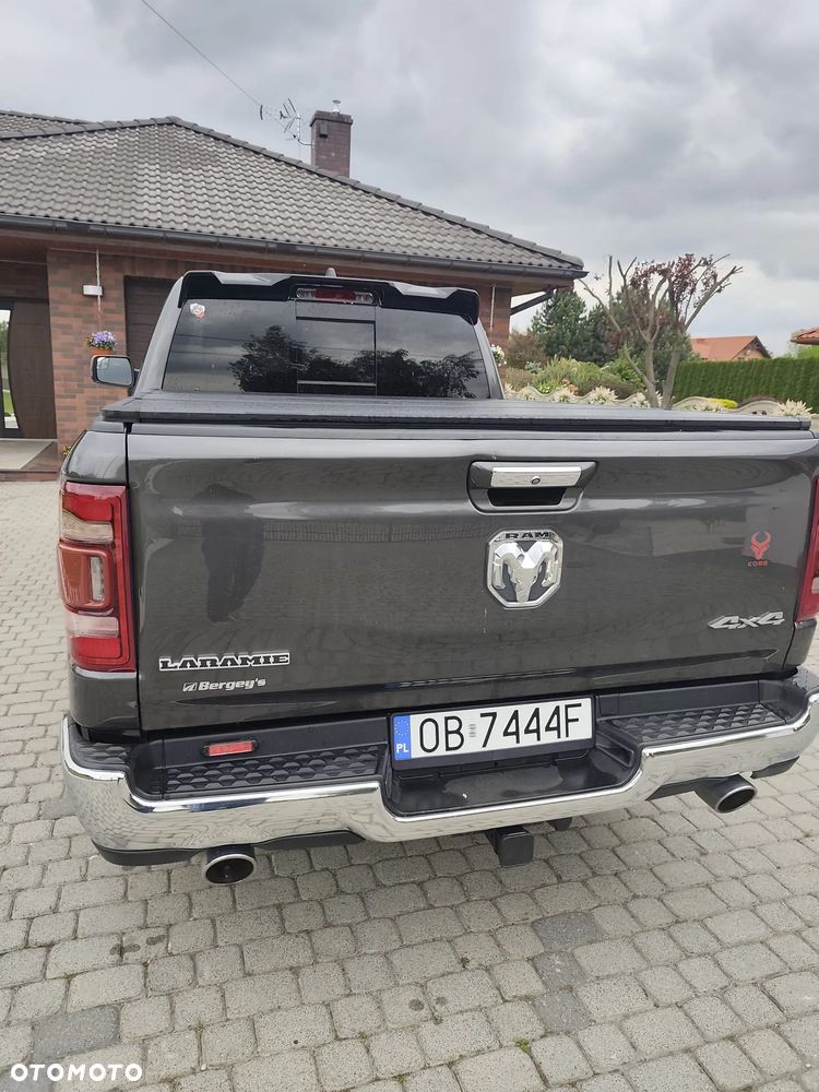 RAM 1500 5.7 Quad Cab Laramie - 3