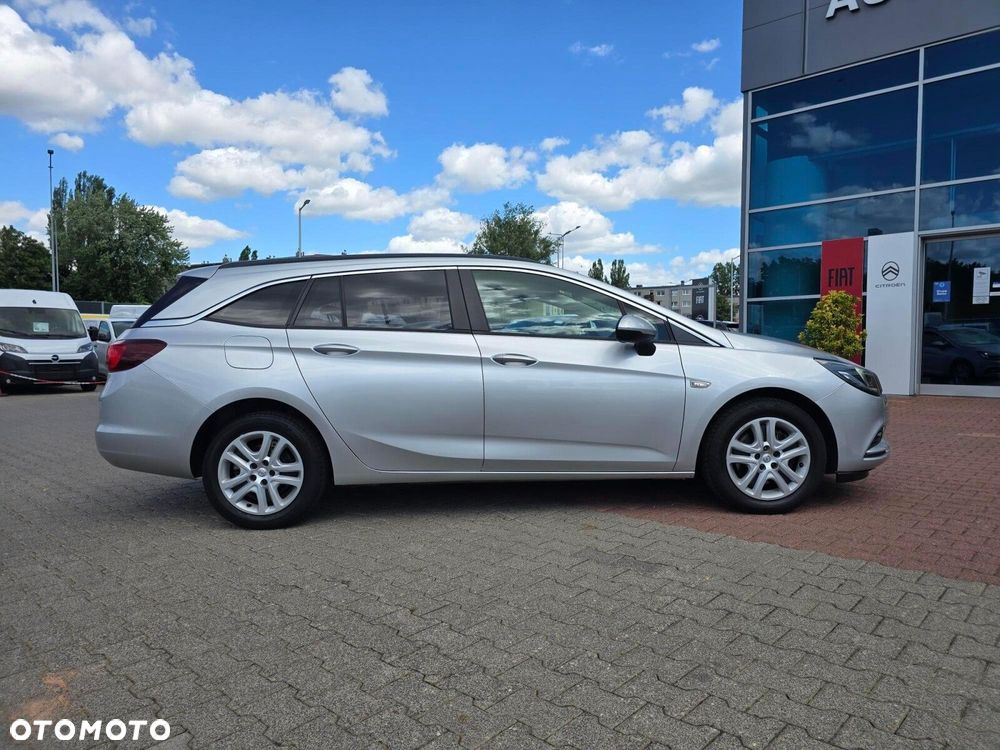 Opel Astra 1.6 CDTI Enjoy - 7