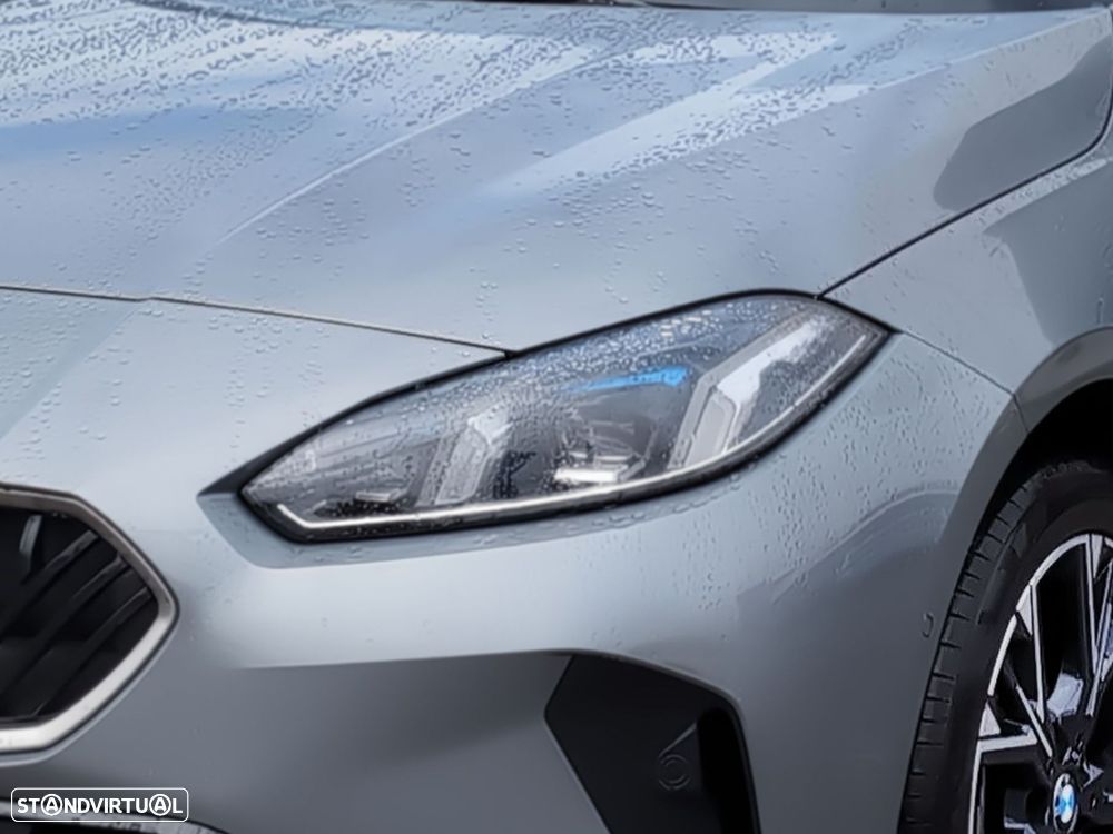 BMW 216 Pack Desportivo M — fotografia 3