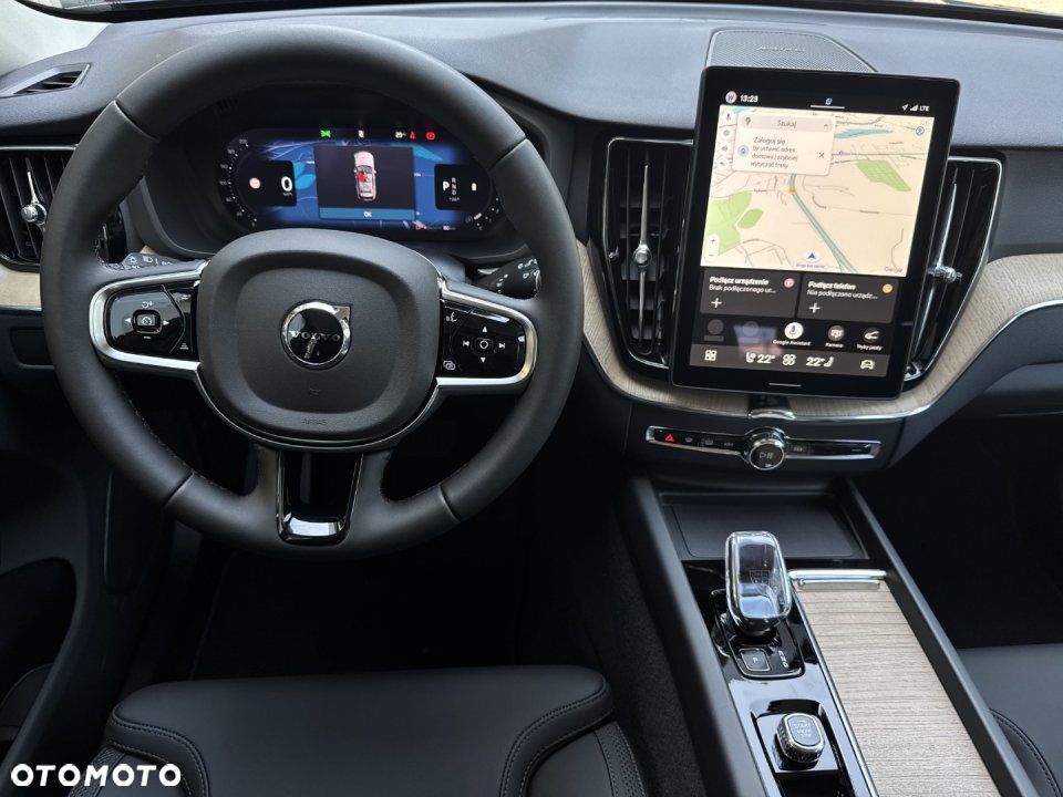 Volvo XC 60 - 24