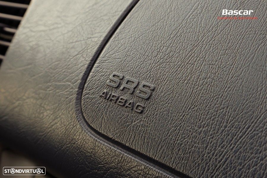 Mercedes-Benz CLK 230 - 28