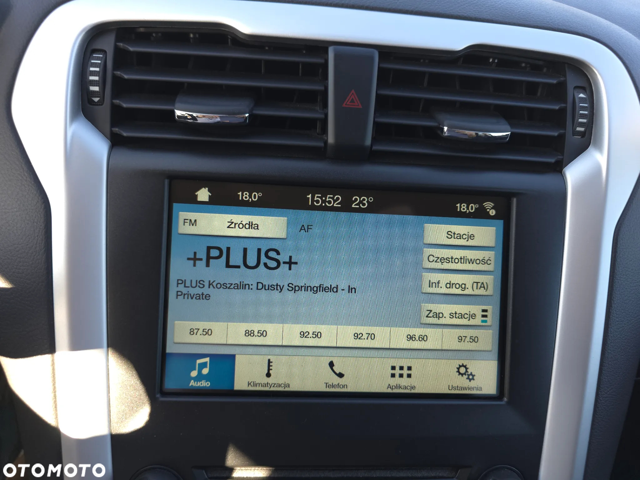 Ford Mondeo 1.5 EcoBoost Edition - 25