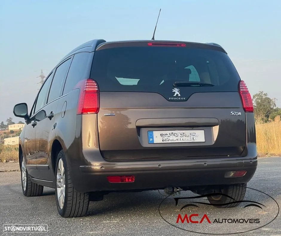 Peugeot 5008 1.6 BlueHDi Allure J17 - 14