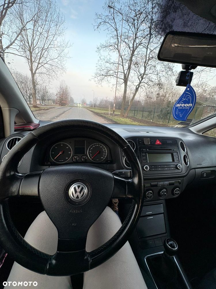 Volkswagen Golf Plus 2.0 TDI Edition - 7