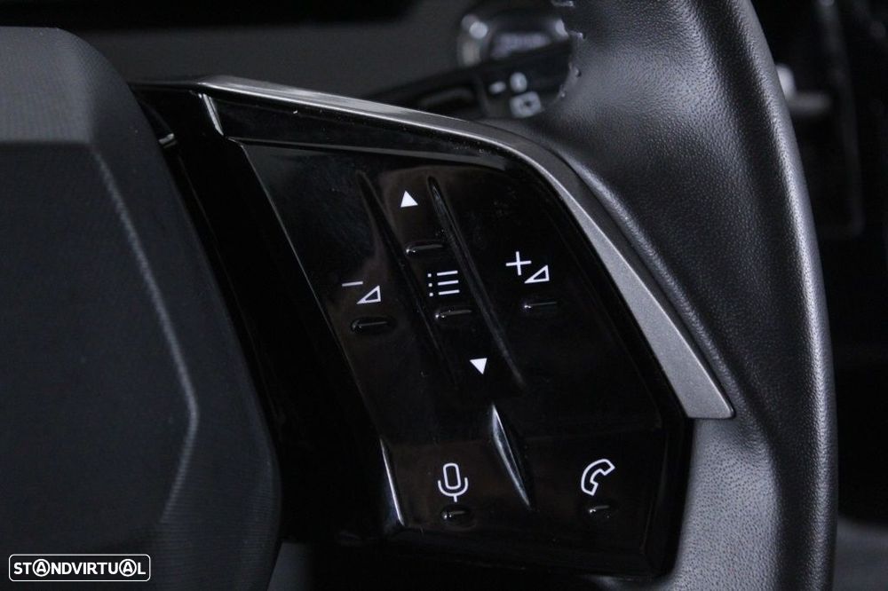 Peugeot 5008 1.2 Hybrid Allure e-DCS6 - 23