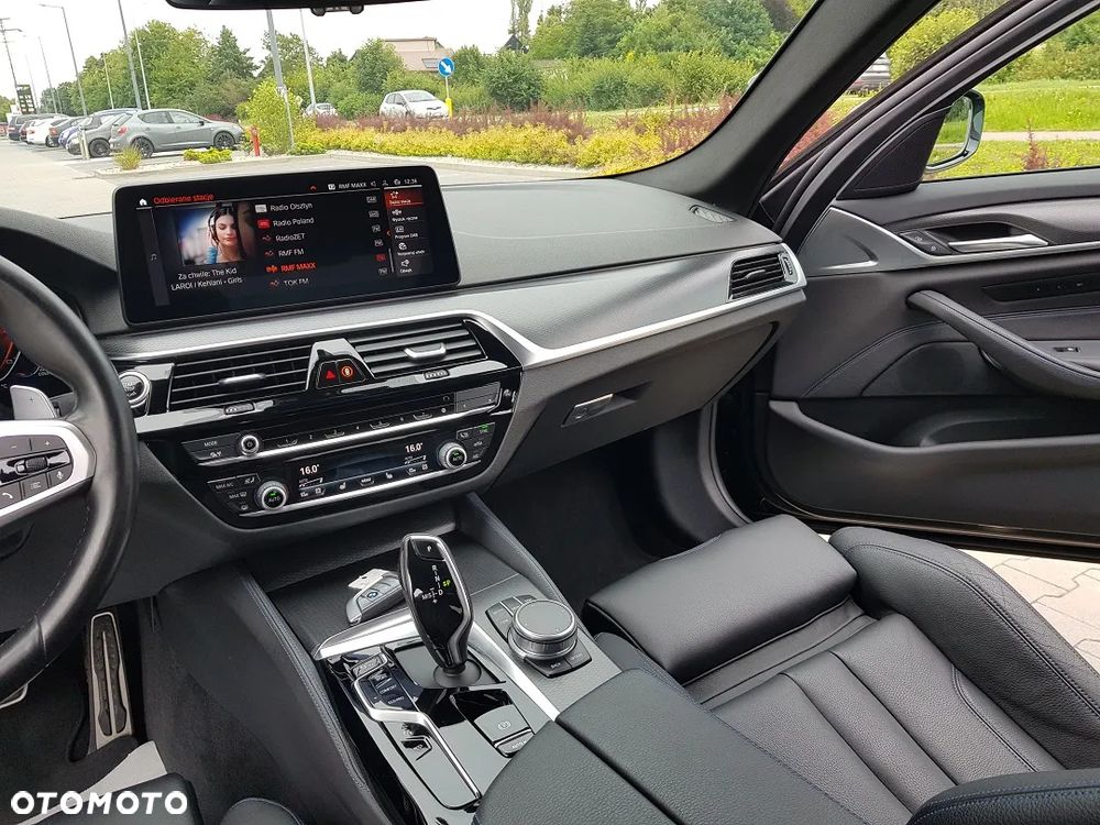 BMW Seria 5 540d xDrive M Sport Edition - 33