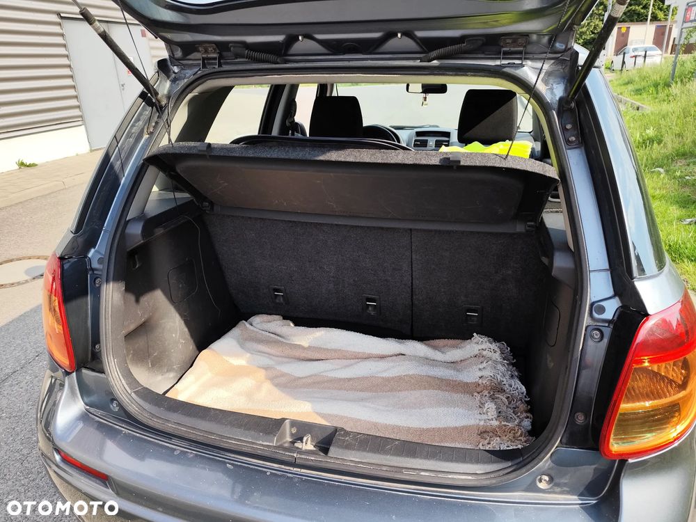 Suzuki SX4 - 8