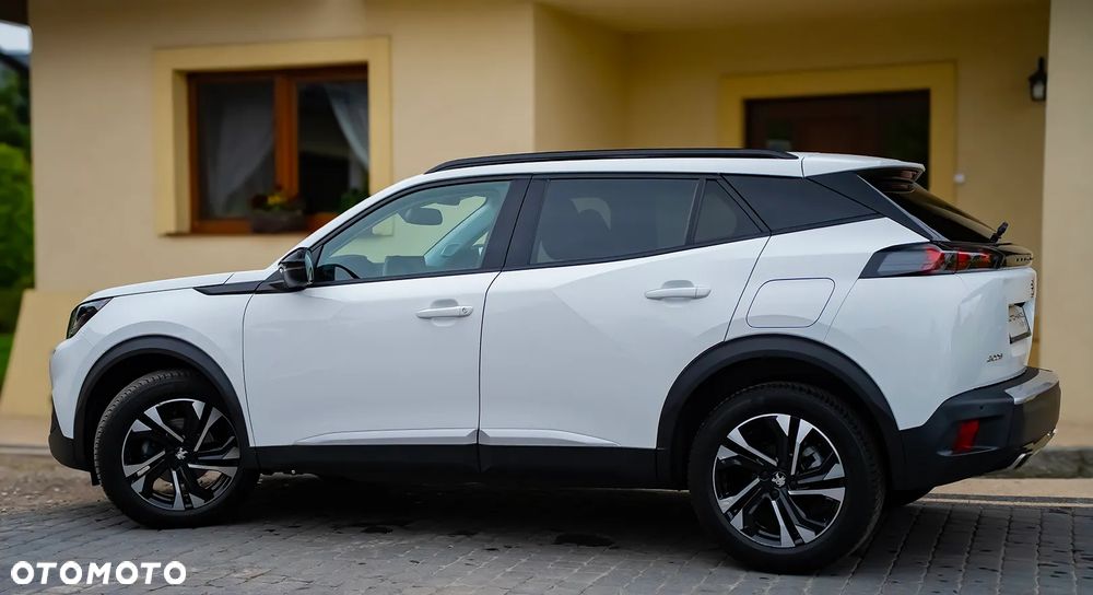 Peugeot 2008 1.2 PureTech Allure Pack S&S - 23