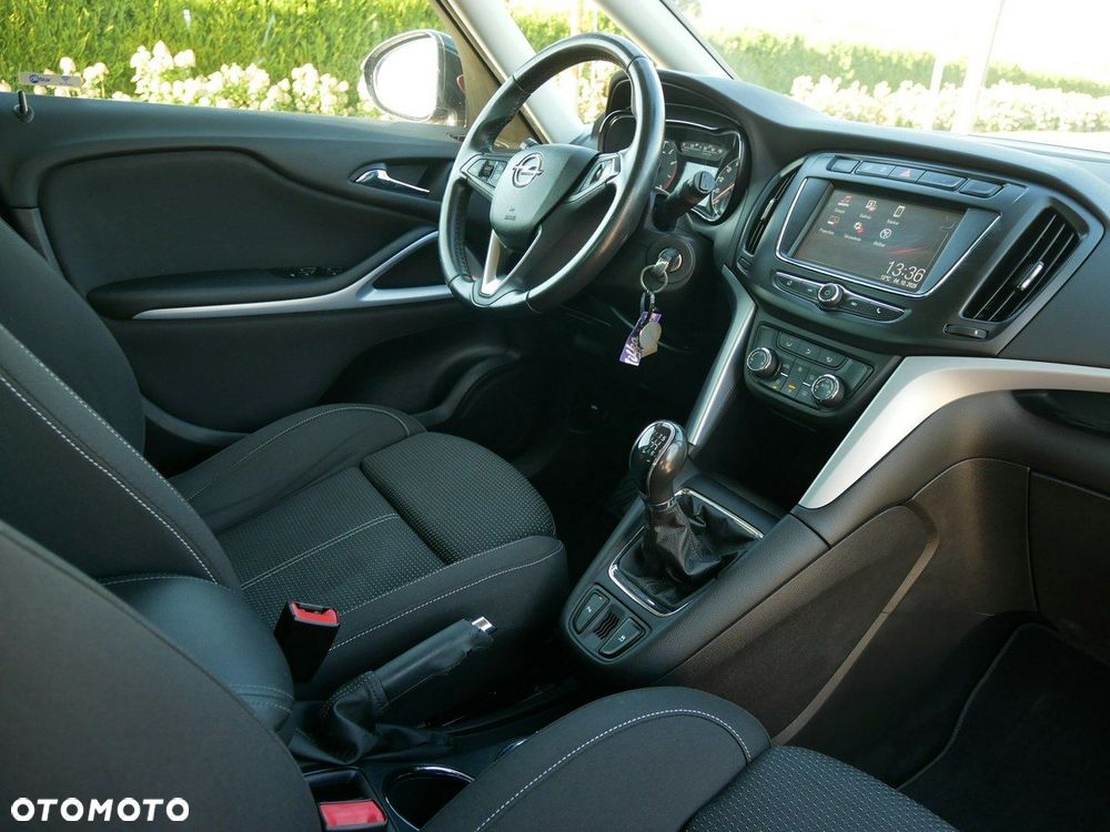 Opel Zafira - 20