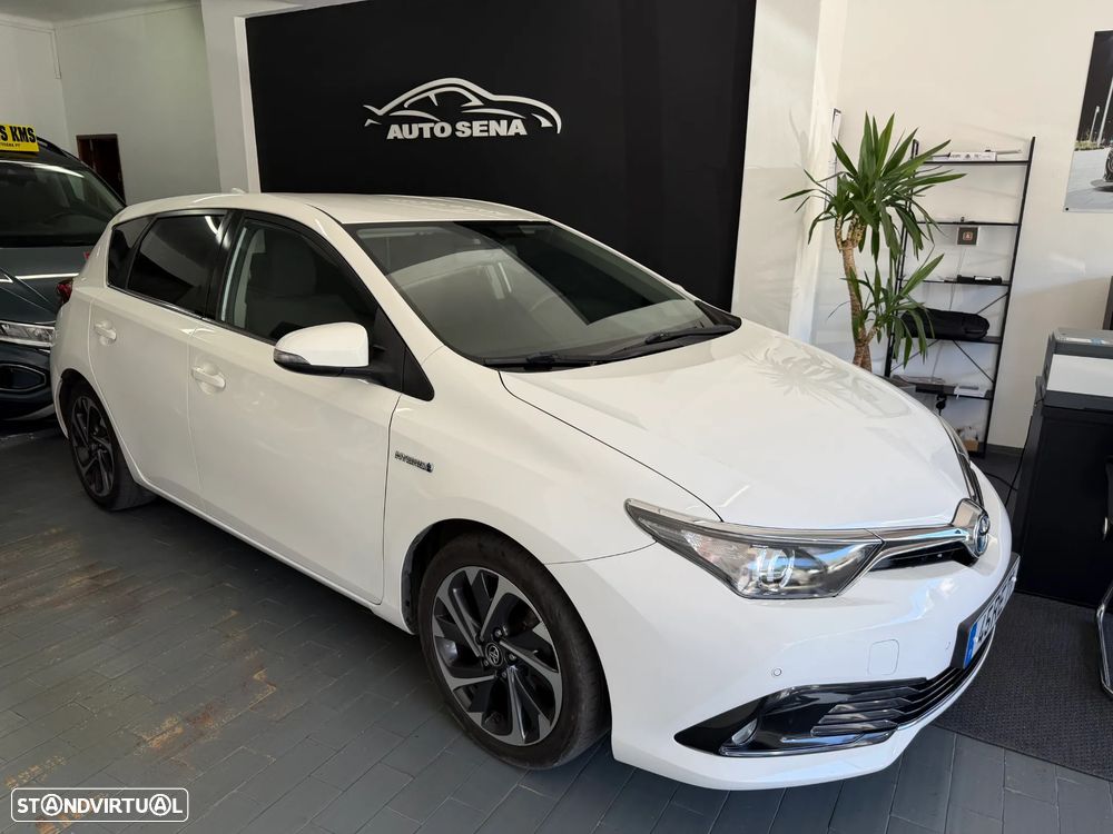 Toyota Auris 1.8 HSD Comfort +P.Sport+Navi - 19