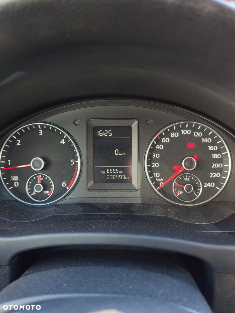 Volkswagen Golf Plus 2.0 TDI Comfortline - 9