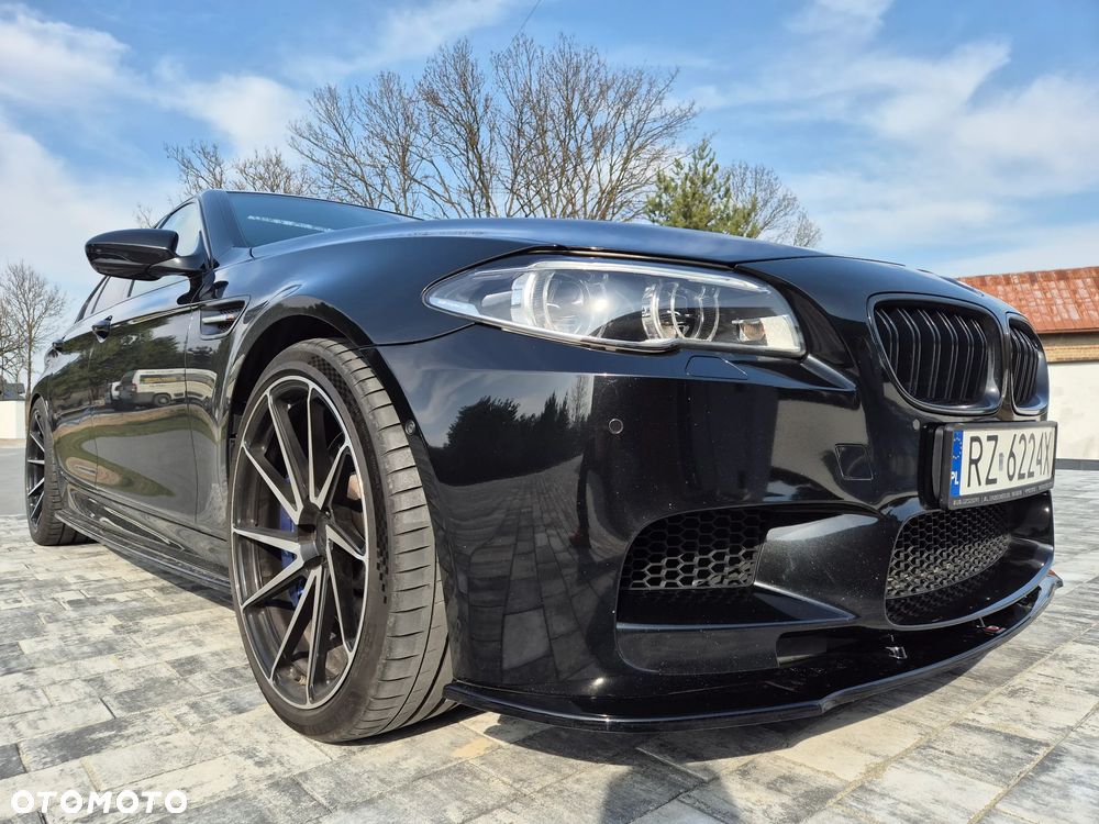 BMW M5 Standard - 16