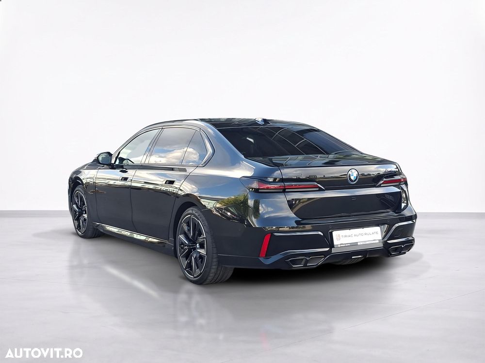 BMW M7 M760e xDrive AT PHEV - 4