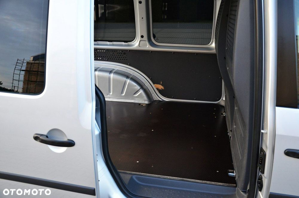 Volkswagen Caddy - 32