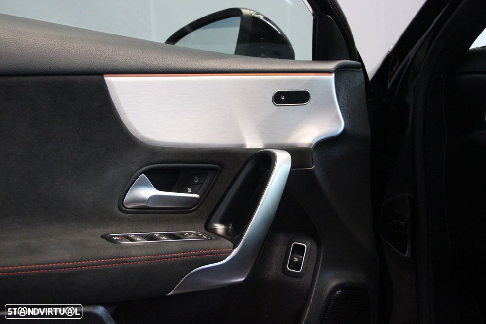 Mercedes-Benz A 200 Limousine AMG Line Aut. - 15