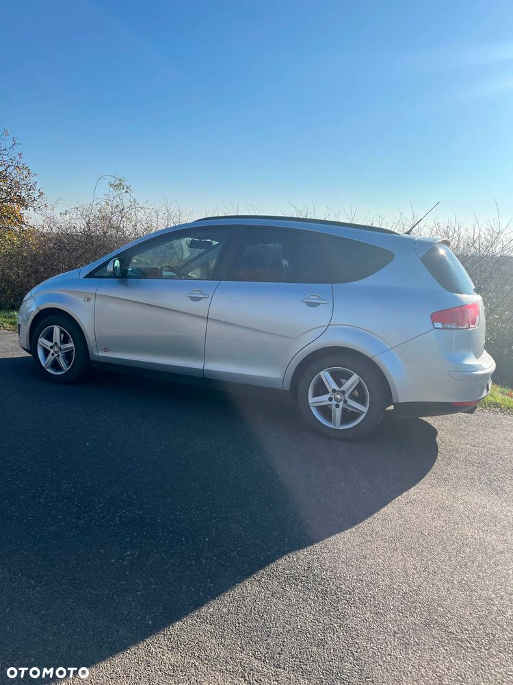 Seat Altea XL 1.6 TDI DPF CR Style Copa - 3