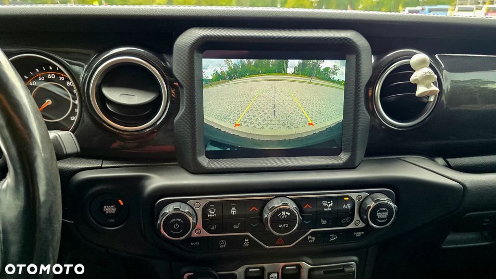 Jeep Wrangler 3.6 Unlim Sahara EU6 - 31