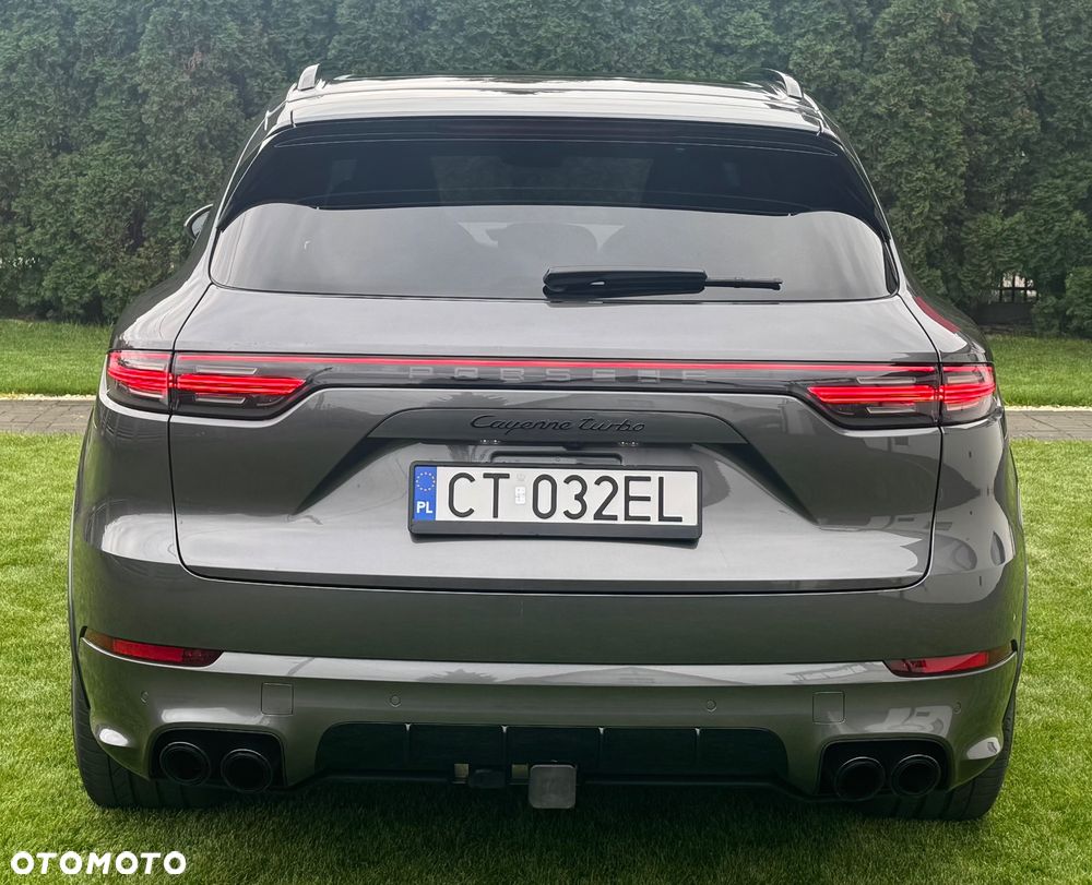 Porsche Cayenne Turbo - 20