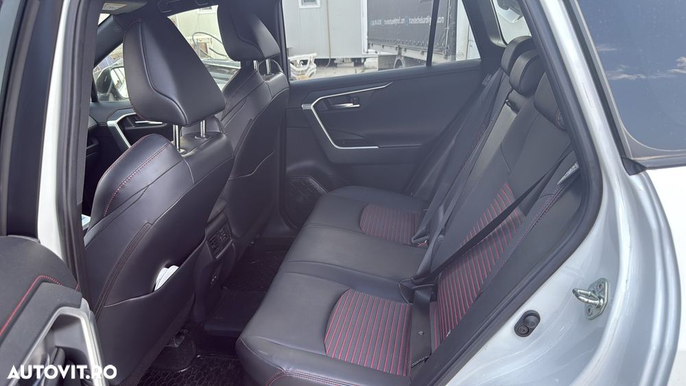 Toyota RAV4 2.5 PHEV VVT-iE 4x4 Style Bi-Tone - 2