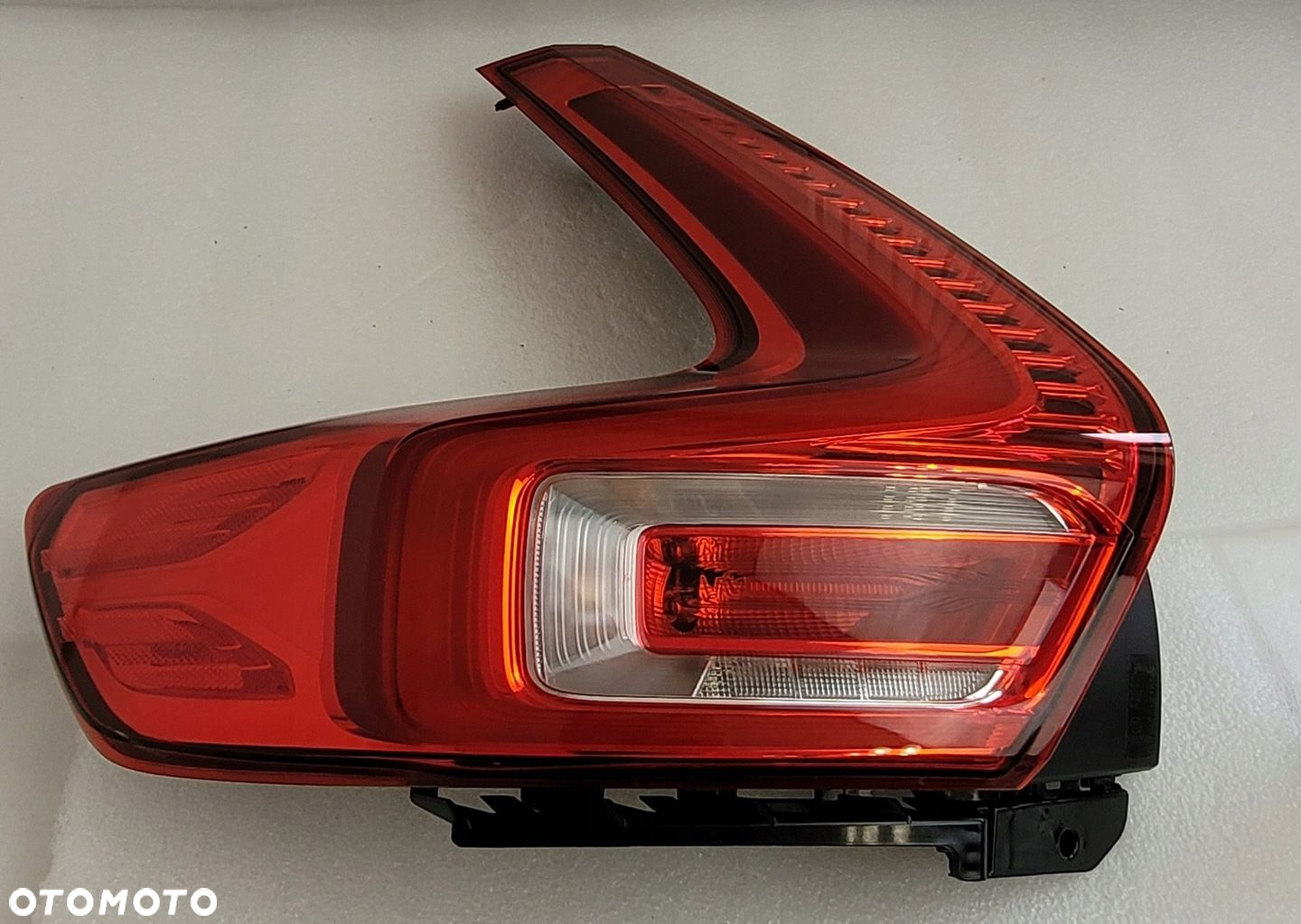 LAMPA LEWA TYŁ TYLNA LED VOLVO XC40 2017- 31446790 - 4