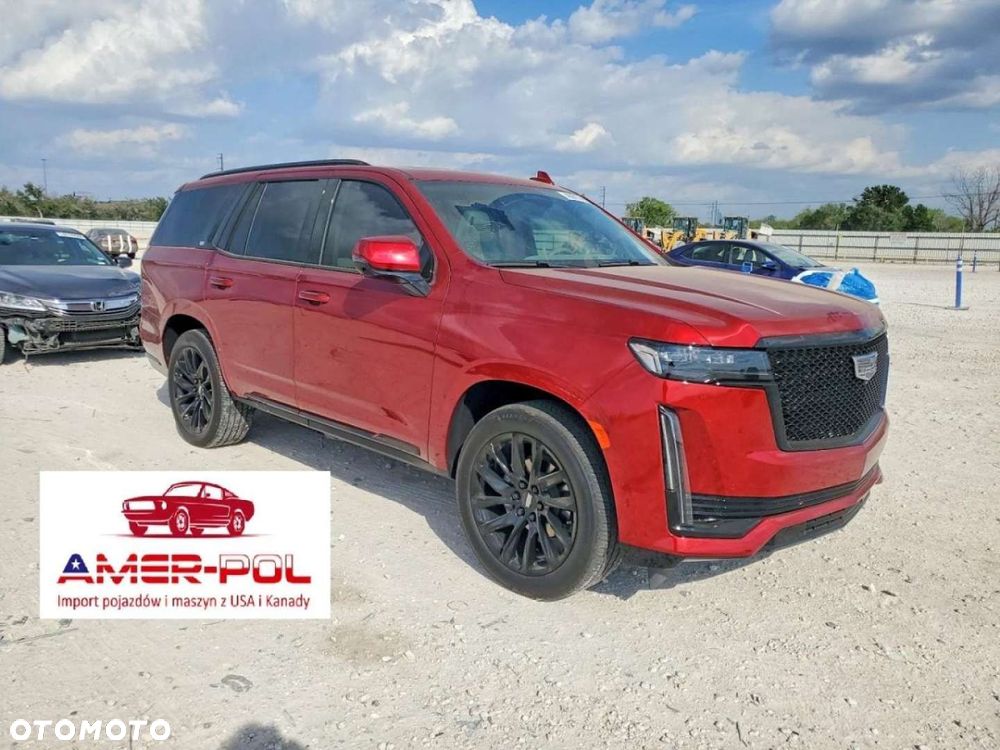 Cadillac Escalade - 2