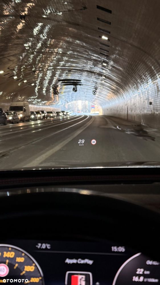 Mercedes-Benz Klasa E - 9