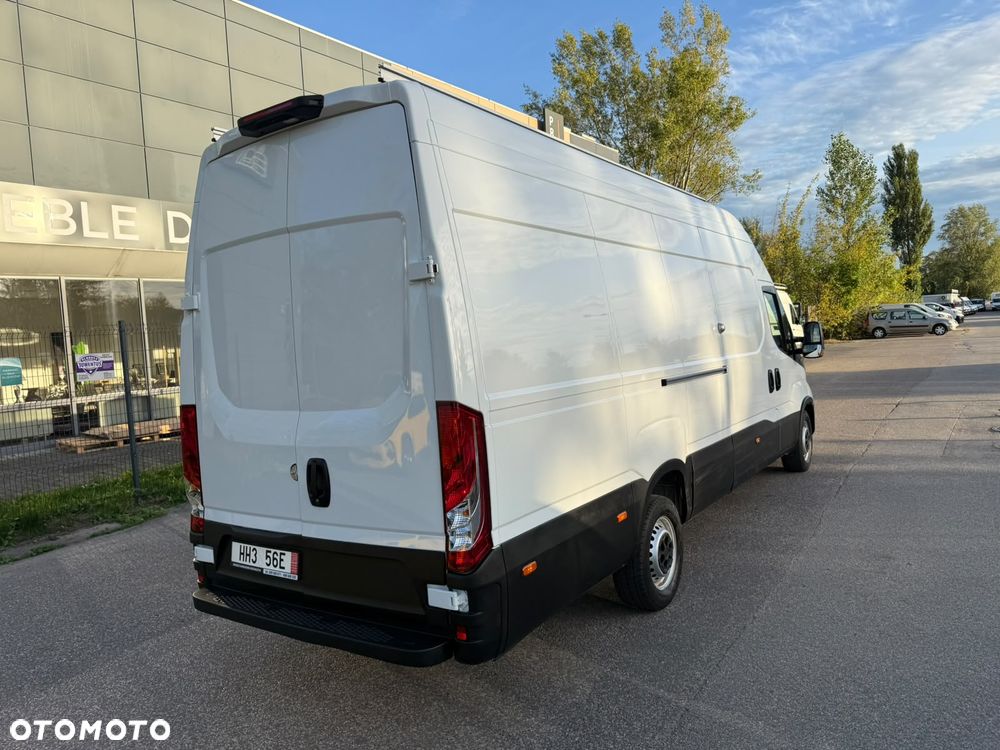 Iveco Daily 35S16, 2.3 160KM, L4H3, Niski przebieg, Bardzo zadbany - 9
