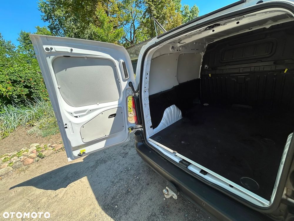 Toyota ProAce CITY - 12