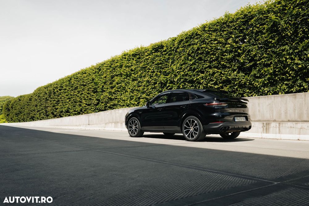 Porsche Cayenne Coupe E-Hybrid Tiptronic S - 3
