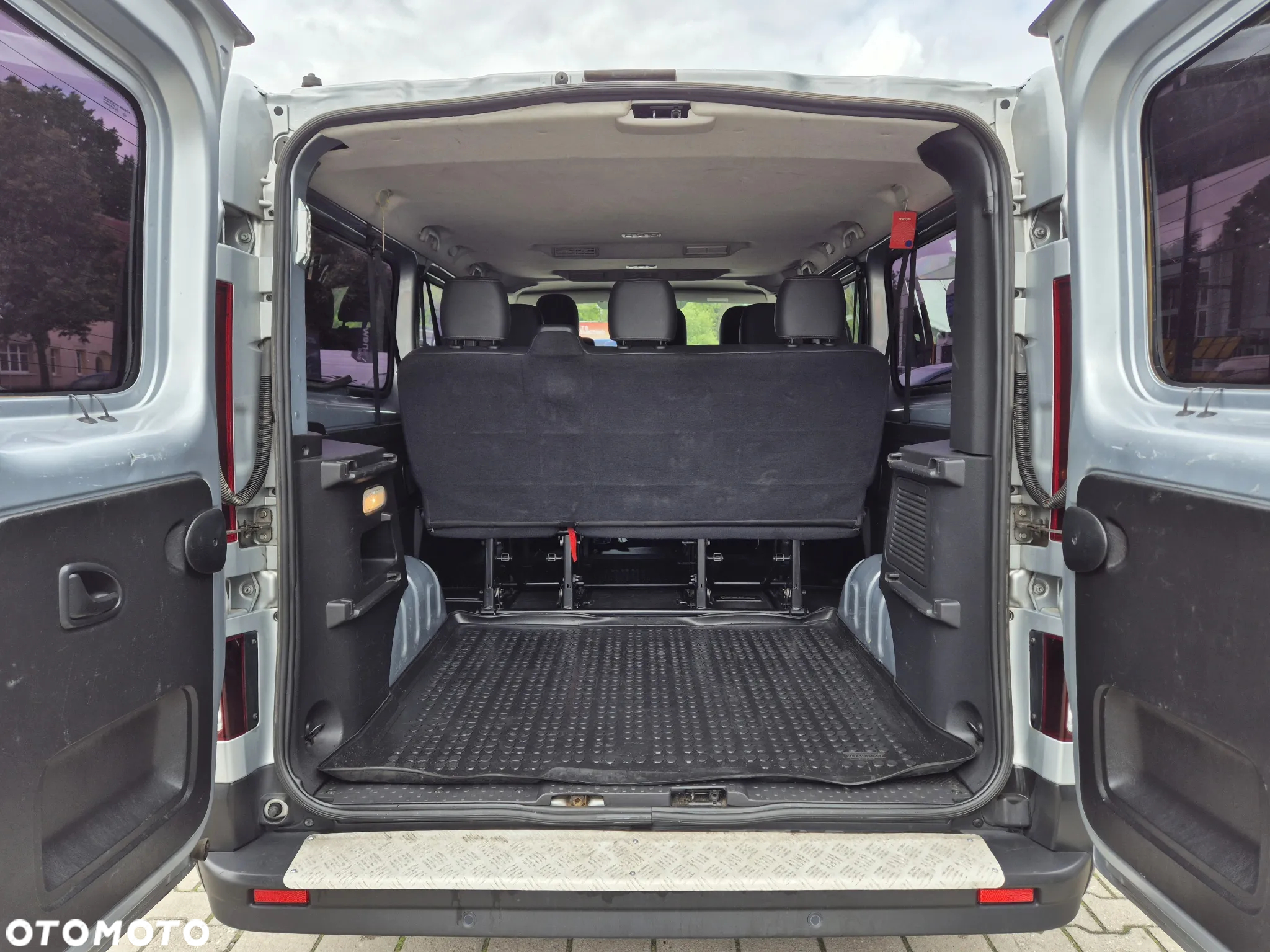 Renault Trafic Kombi 2.0 Blue dCi L2 Equilibre - 21