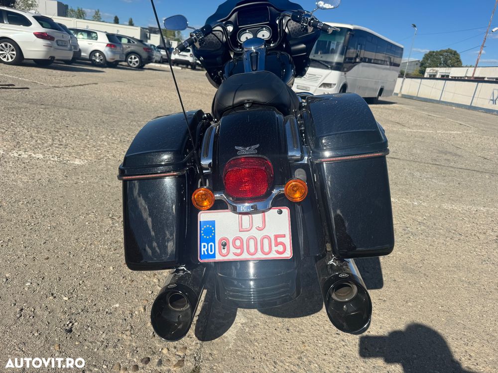 Harley-Davidson CVO Road Glide Limited - 10
