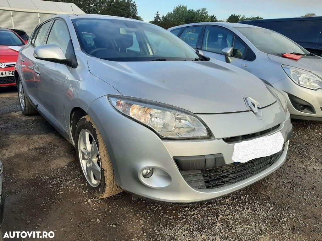 Macara geam stanga fata Renault Megane 3 2009 HATCHBACK 1.9 dCI - 4