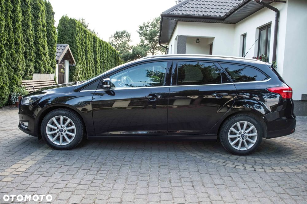 Ford Focus 1.6 TDCi DPF Start-Stopp-System Titanium - 5