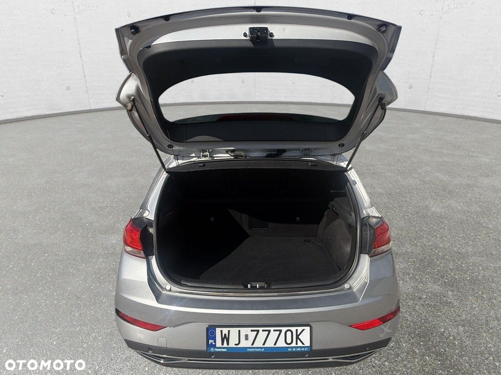 Hyundai i30 2022