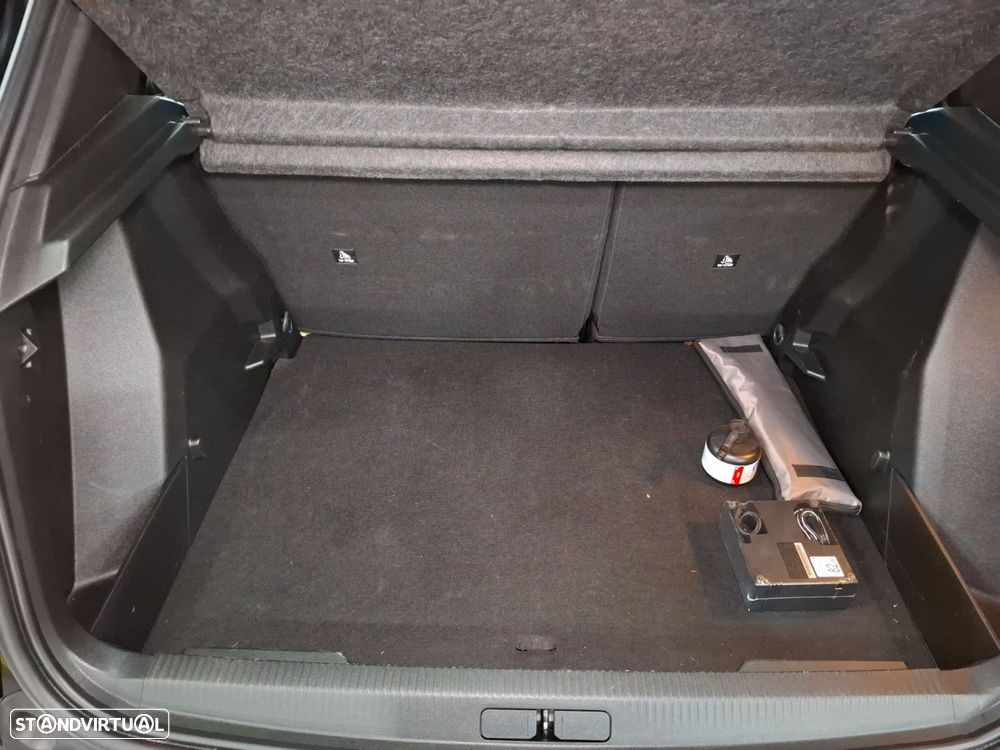 Peugeot 2008 1.2 PureTech Style - 23