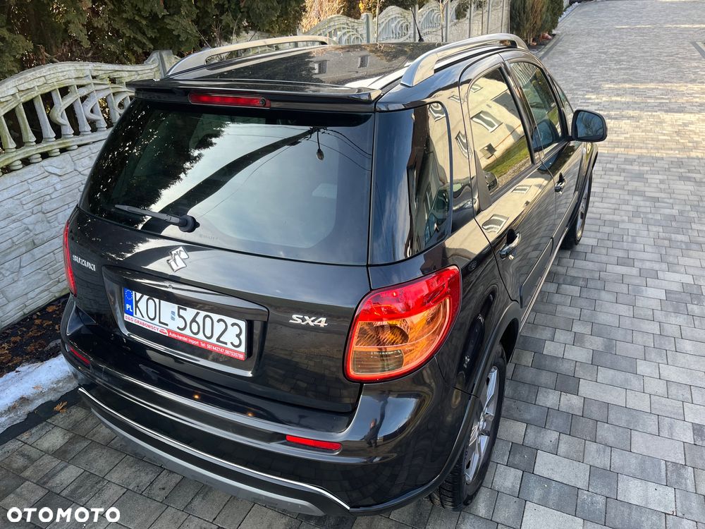 Suzuki SX4 1.6 VVT 4x2 Comfort - 17